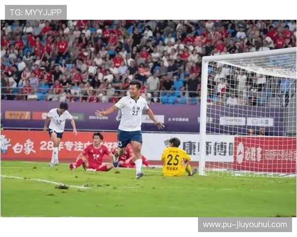 人王率队绿茵争锋展王者之姿激情演绎热血足球梦 人王率队绿茵争锋展王者之姿激情演绎热血足球梦